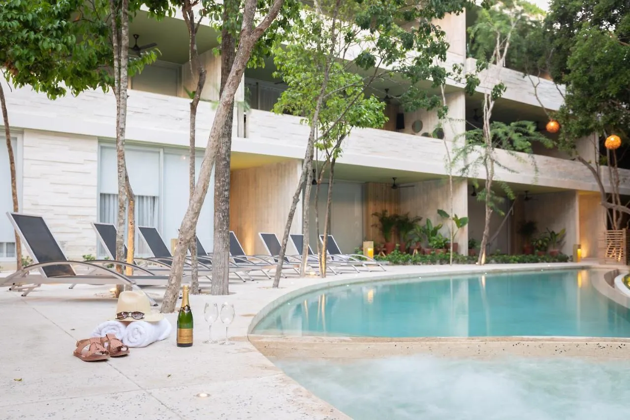 Casa Julian - 2Br Amazing Jungle Scape At Aldea Zama Apartment Tulum 0*,  Mexico