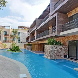 Exclusive Paramar Ve Penthouse In By Lockey For Walking To Commercial Zone In Aldea Zama Apartamento